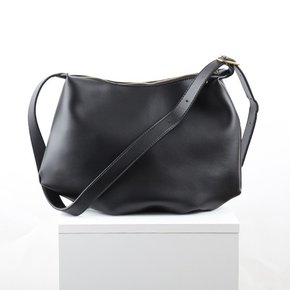 바이리니 에포라 숄더백 Efora Shoulder Bag