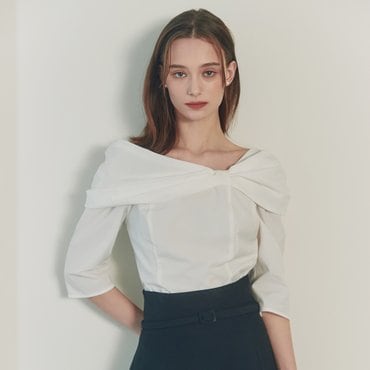 S BLANC [최초가:218000원]Heidi / Off-Shoulder Ribbon Blouse (2color)