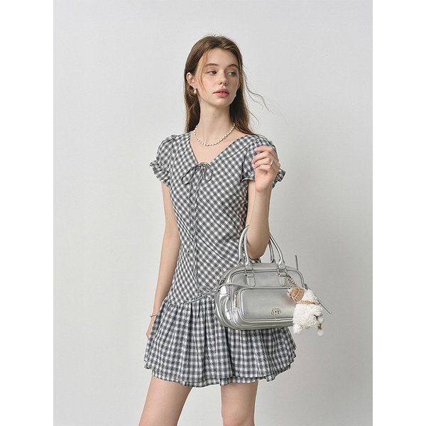 WD_Plaid v-neck puff sleeve dress