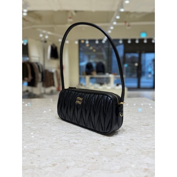 [시흥점] 여성 마테라쎄 나파 파우치 숄더백 5NE024-AFPP-F0002