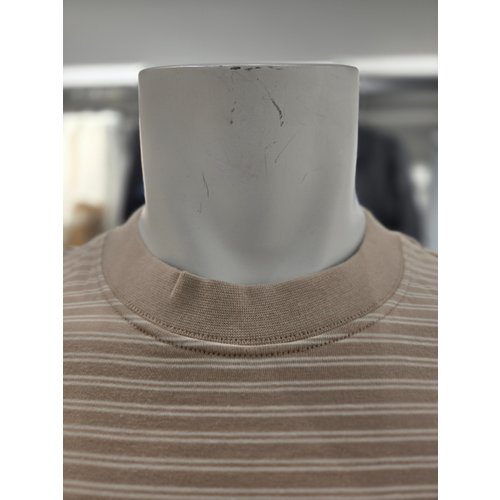 2de40e0d504f583cda74.jpg