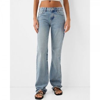 이스퀘어 4818750 Bershka Straight Low-rise Jeans - Light Blue