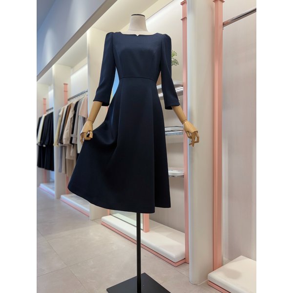 [여주점] 여성 넥 포인트 플레어 원피스(ITQ2YOP920)