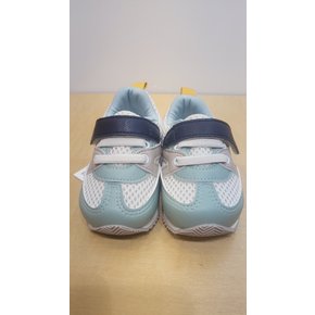 에이 삑삑이 운동화 AZA31801