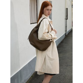 LAP [유튜버 PICK]LARGE HOBO BAG AR7AB228