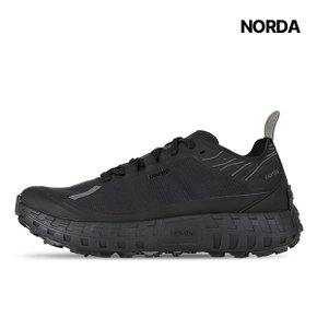 노다 001A 스텔스 블랙 여성 트레일 러닝화 NORDA 001A-W-StealthBlack
