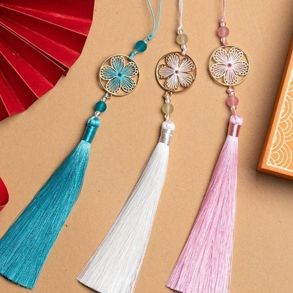 양지꽃 고급 노리개장식 (WFHP4I8)