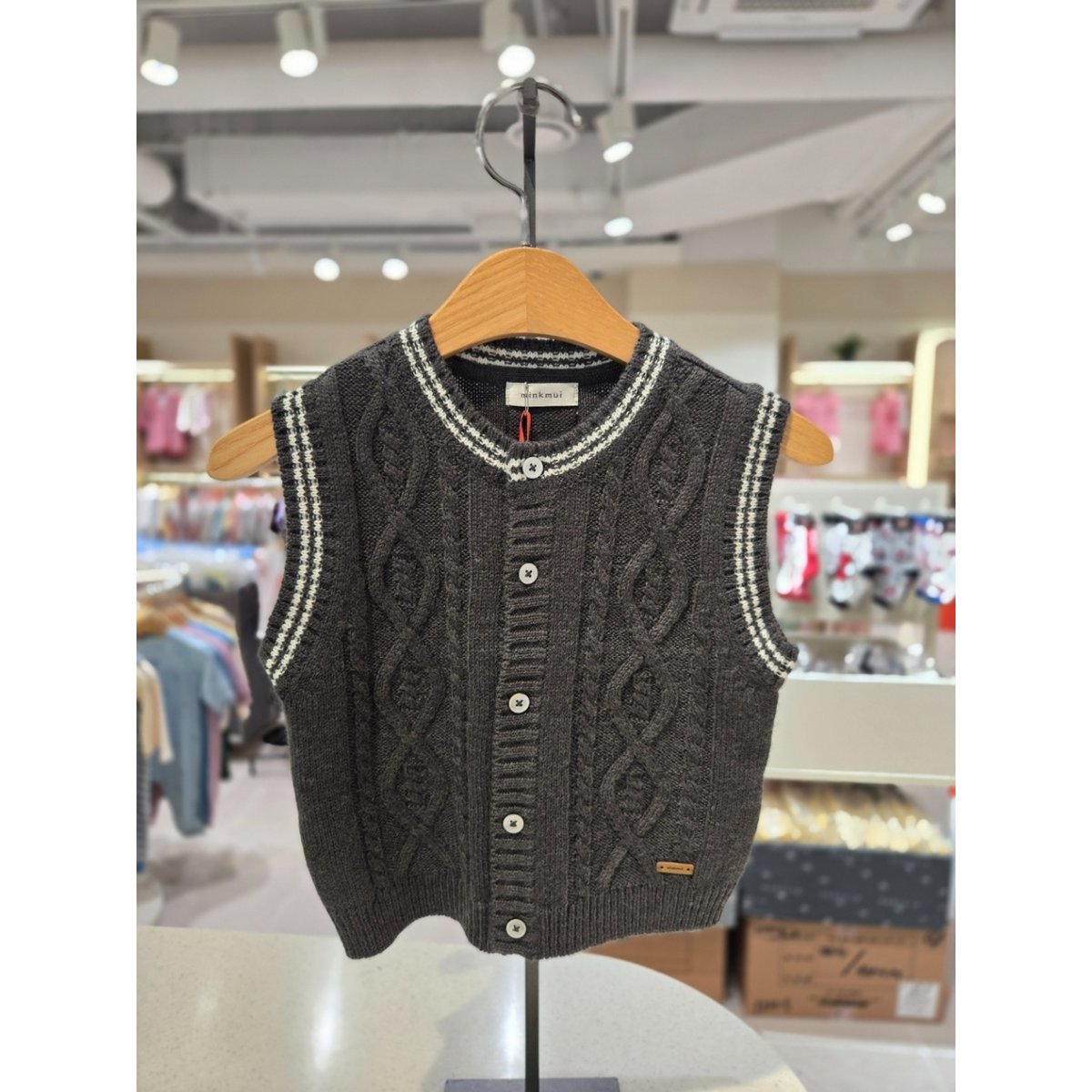 확대된 대표 c56c6e6b567d5fb8e7e5.jpg