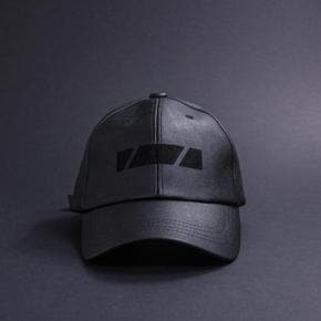 LEATHER GRAPHIC BALCAP_ 블랙 (S8708404)