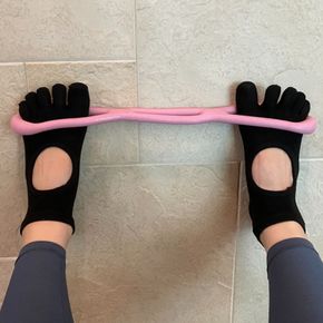 홈트 필라테스 발가락 양말 블랙