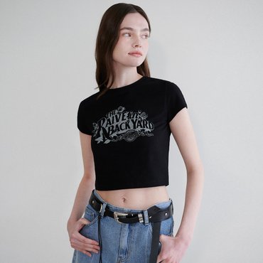 레이브 Back Yard Graphic T-shirt in Black VW4ME046-10