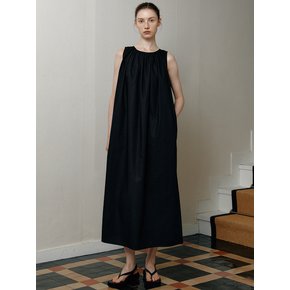 relaxed-fit shirring dress (black)