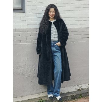 유어네임히얼 스트라이프 퍼 맥시 코트 (2COL) Y5O008