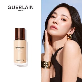 테라코타 르 뗑 글로우 파운데이션