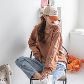 55 120  소매 레터링 맨투맨티 KO11 T 17_P065873395