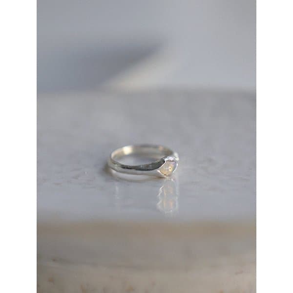 GENTLE STONE RING 03