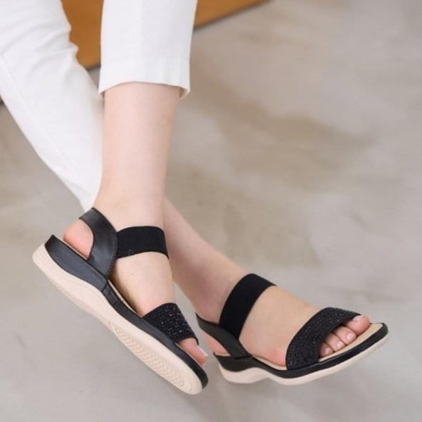 [옷자락] 여성용 블랙 가죽 비즈 스트랩 여름 샌들