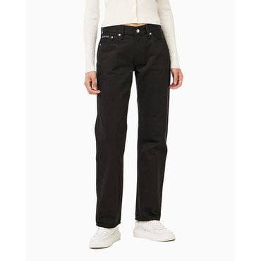 Calvin Klein Jeans 여성 로우라이즈 스트레이트핏 블랙 데님(J224671)