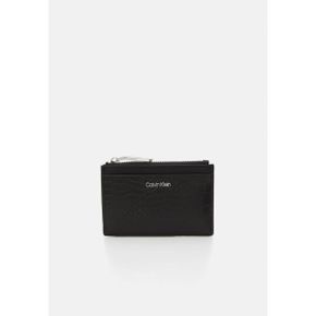 5069374 Calvin Klein MUST CARDHOLDER - Wallet black