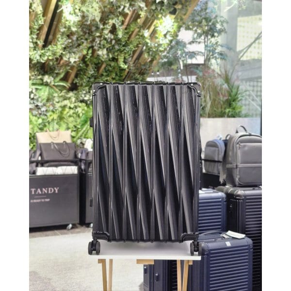 [제주점] [탠디 여행] [최초가 358,000원] 볼트 28인치 블랙 캐리어 VTV01BLK028