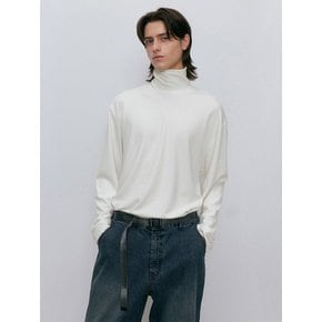 Turtleneck long sleeve t-shirt (ivory)