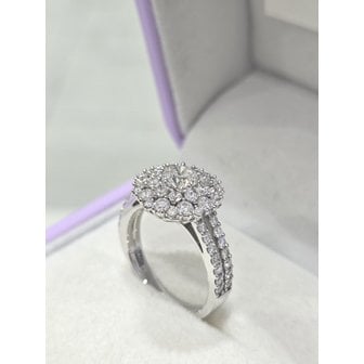 골든듀 [파주점] 알리움5C(G7)뉴 다이아몬드 반지 WG 18k 211800176