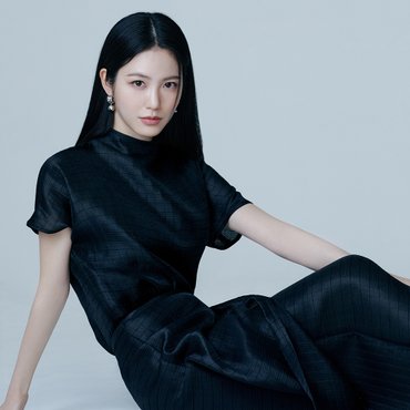 잇미샤 [25 S/S] 잇미샤 쉬어 새틴 블라우스 ITP5ZBL600