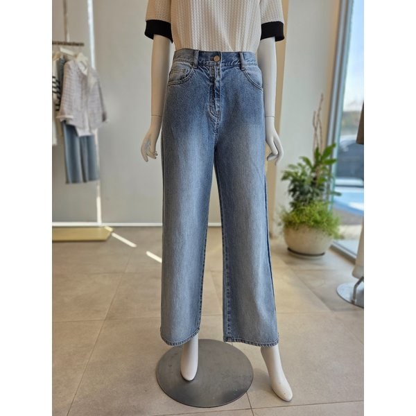 [여주점] [더 아이잗] 여성 워싱 라인 와이드 데님 팬츠 (IS3M8SL721)