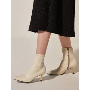 Golden Heel Socks Boots_Cream