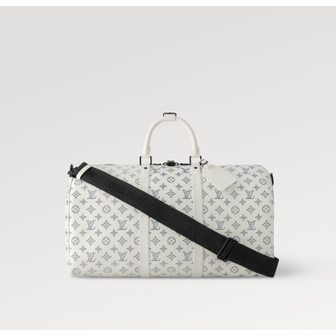 LOUIS VUITTON 키폴 반둘리에 50 화이트  네이비 블루 모노그램 섀도우 가죽 M24954