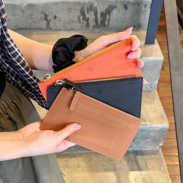 [옷자락] 여자 클래식 탄탄가죽 컬러 지퍼 수납 장지갑