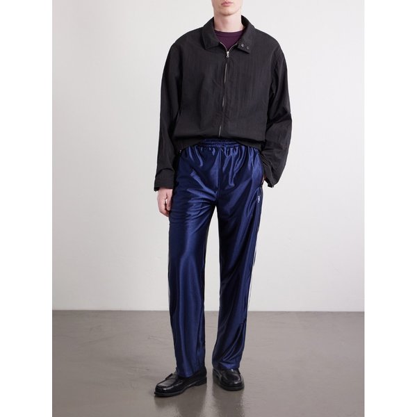 로고 자수 새틴 스웨트팬츠 스트레이트 레그 46376663162963008