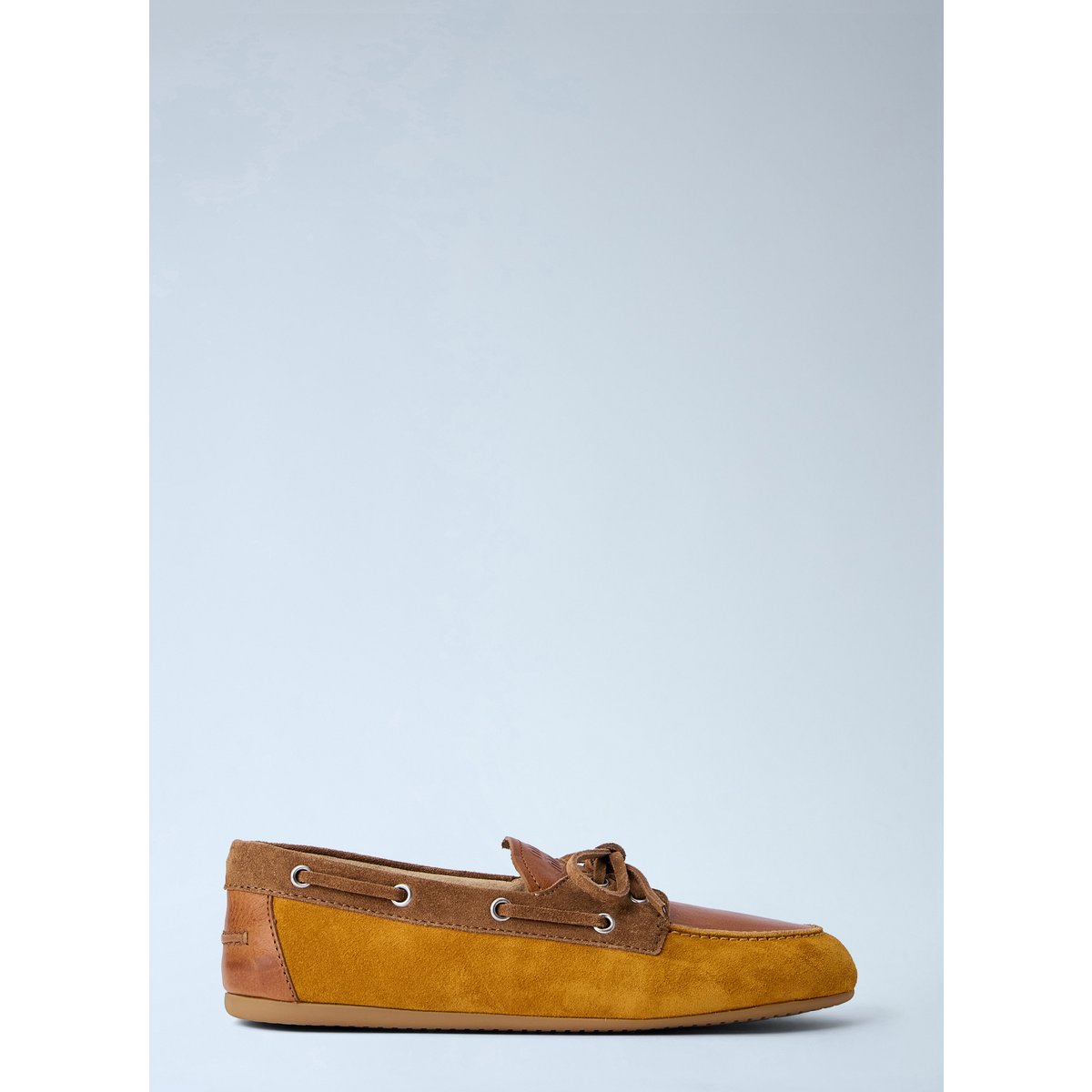 확대된 대표 Suede Boat Shoes