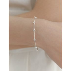 Pin bracelet