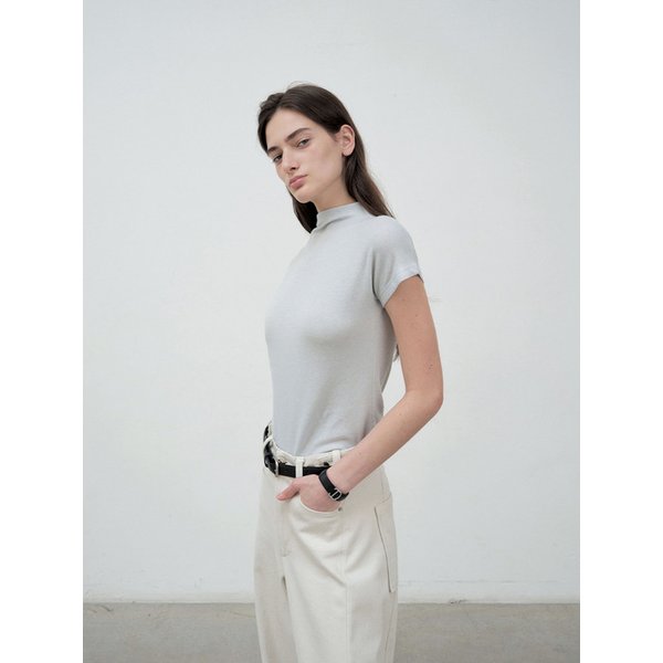 [리퍼브] 25 Fall_ Milk Blue Half Neck T-Shirt