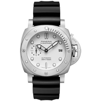 파네라이 PAM02223 Submersible Bianco 42MM