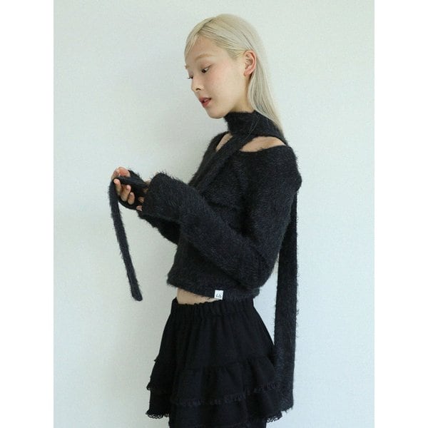 SCARF ROUND T-SHIRT(BLACK)
