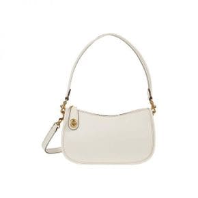 5010120 COACH The Coach Originals Glovetanned Leather Swinger 102406400