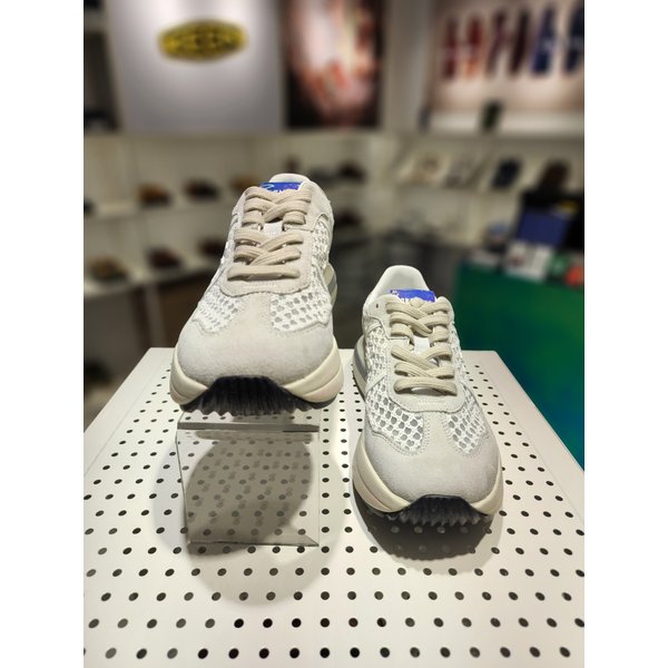 [여주점] [CASSIE] 흰색 여성 캐시 스니커즈_HTSO5E833OW