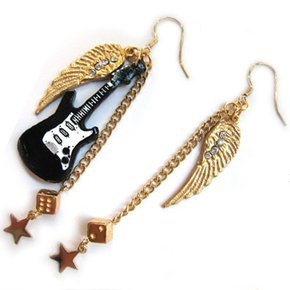 Rock Star Black Unbalance Earring