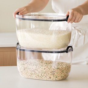 냉장보관이 편리한 투명 밀폐 쌀통 5KG스쿱증정