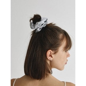 gloss scrunchie - silver