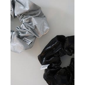 gloss scrunchie - silver