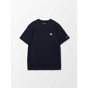 Emblem Tee (U22BTTS03)