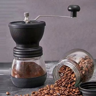 3. 휴대용 커피 핸..