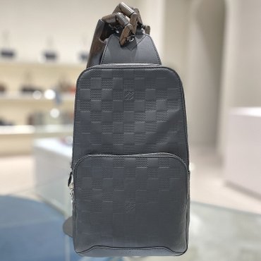 LOUIS VUITTON [미벤트 중고명품A+급 ]  루이비통 에비뉴 인피니 오닉스 슬링백 M41720 (N012160516S)