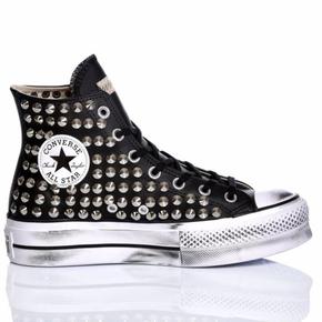 스니커즈 581 CONVERSE PLATFORM LEATHER STUDS White