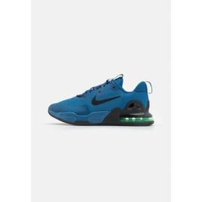 4030940 Nike AIR MAX ALPHA TRAINER 5 - Training shoe court blue/black/green strike