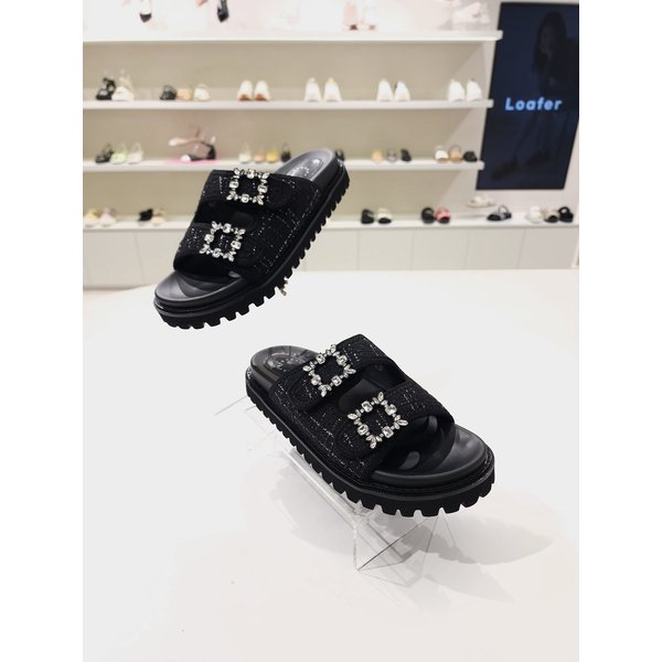 [부산점] 바바라 3cm 큐빅 장식 벨크로 뮬 샌들 AAG336