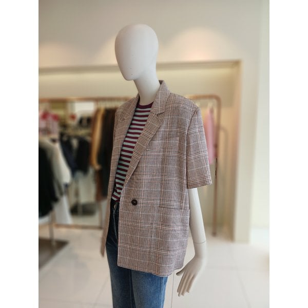 [여주점] 씨씨콜렉트 루즈핏체크반팔자켓 E253msf102